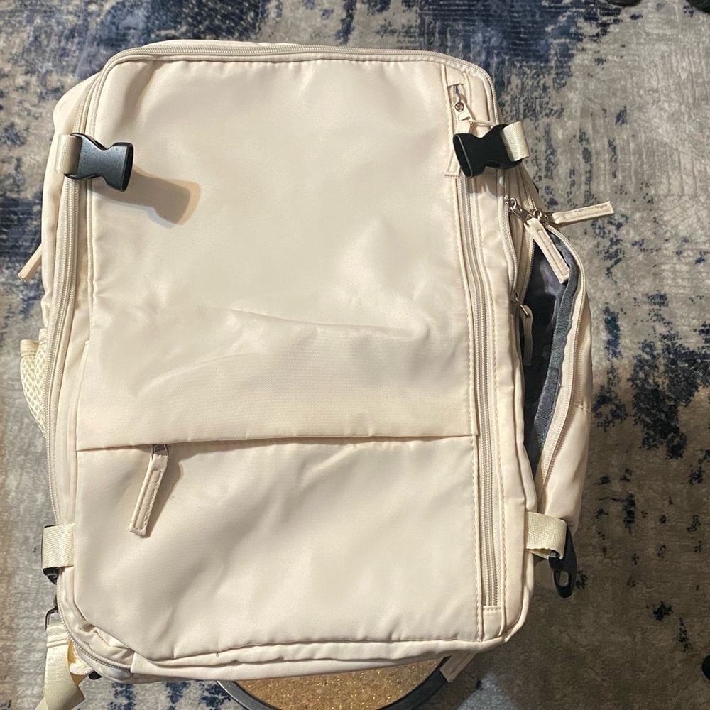 NWT ivory backpack with insulated cooler